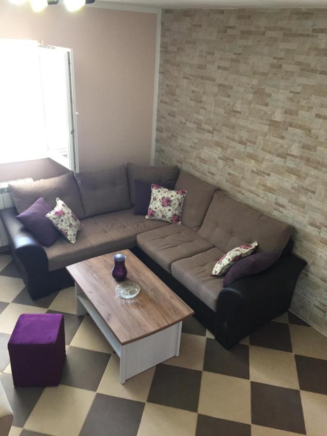Apartment Elena Τίβατ Εξωτερικό φωτογραφία