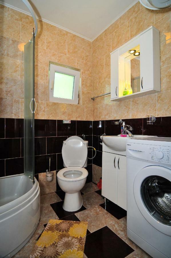 Apartment Elena Τίβατ Εξωτερικό φωτογραφία